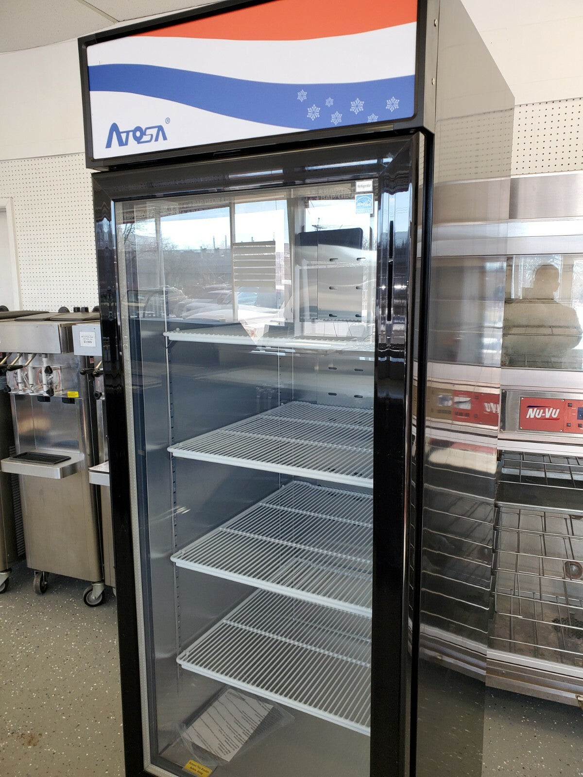 ATOSA MCF8722GR 1 DOOR GLASS REFRIGERATOR MERCHANDISER 33° to 38°F LED LIGHTING