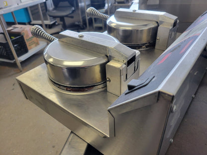 NEMCO 7000A-2240 DOUBLE CLASSIC AMERICAN WAFFLE MAKER W/CAST ALUMINUM GRIDS 890W