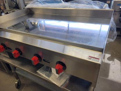 PRECISION HDTG-48 CHROME-TOP 48" THERMOSTATIC NATURAL GAS GRIDDLE 120,000 BTU