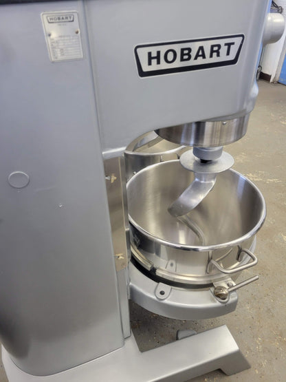 HOBART MODEL H-600T PIZZA DOUGH MIXER 200V 3PH "BRAND NEW" STAINLESS STEEL BOWL