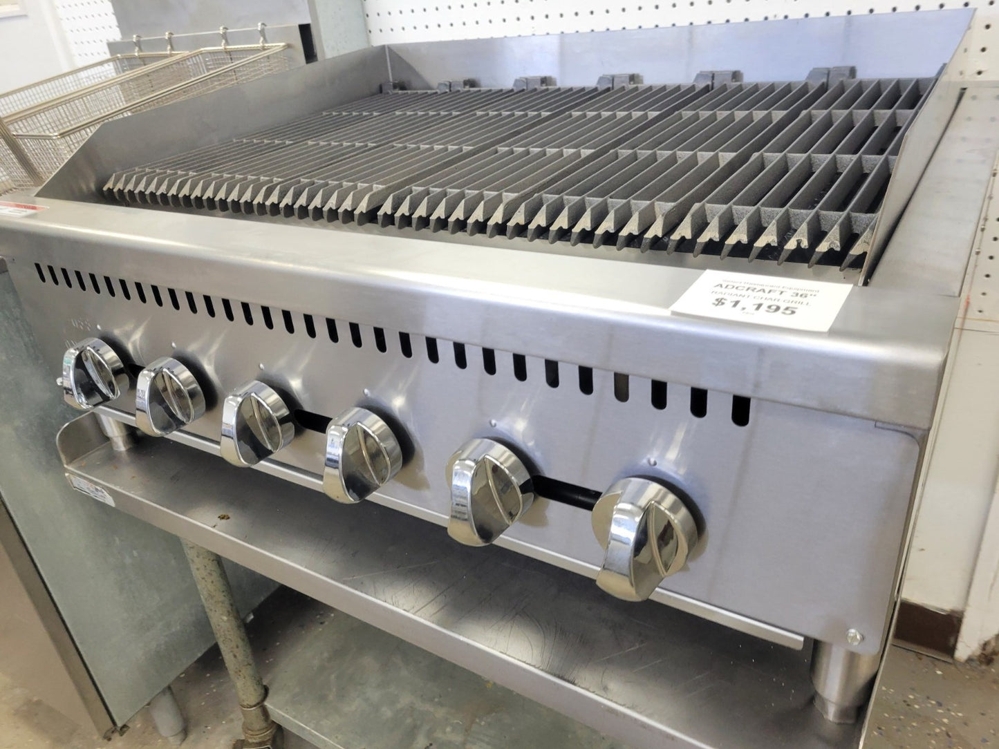 ADMIRAL CRAFT CTC-36 COUNTERTOP RADIANT CHARBROILER - 120,000 BTU LPG PROPANE