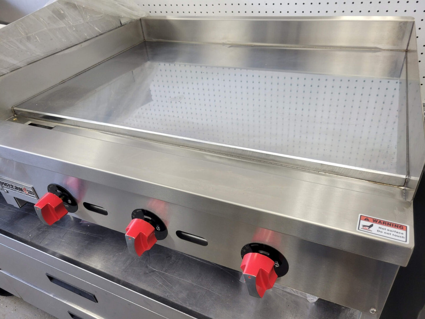 PRECISION HDTG-36 CHROME-TOP 36" THERMOSTATIC NATURAL GAS GRIDDLE 90,000 BTU