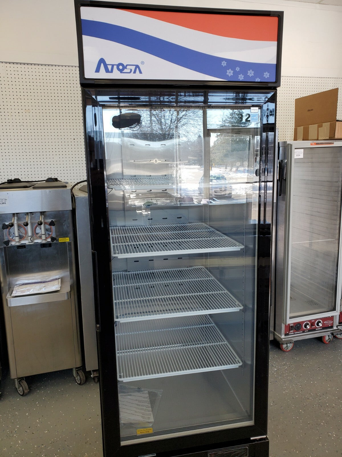ATOSA MCF8722GR 1 DOOR GLASS REFRIGERATOR MERCHANDISER 33° to 38°F LED LIGHTING