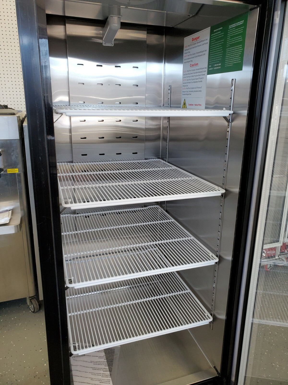 ATOSA MCF8722GR 1 DOOR GLASS REFRIGERATOR MERCHANDISER 33° to 38°F LED LIGHTING