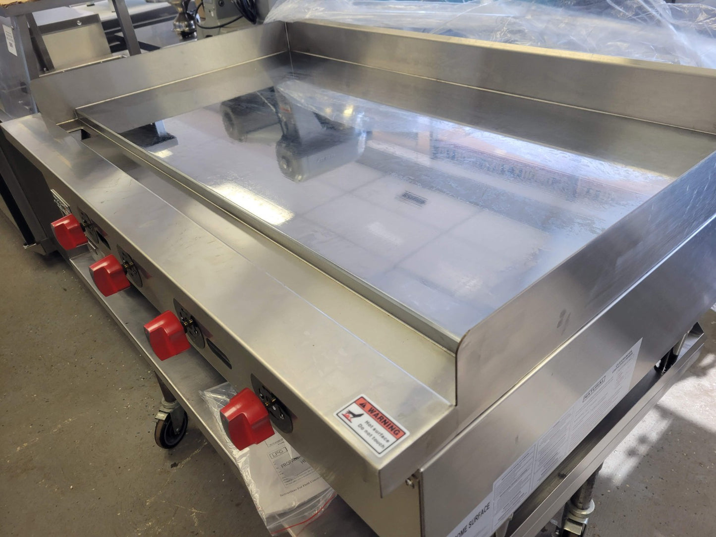 PRECISION HDTG-48 CHROME-TOP 48" THERMOSTATIC NATURAL GAS GRIDDLE 120,000 BTU