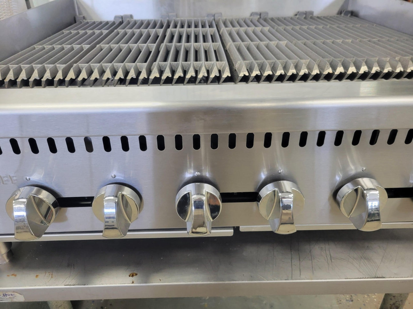 ADMIRAL CRAFT CTC-36 COUNTERTOP RADIANT CHARBROILER - 120,000 BTU LPG PROPANE