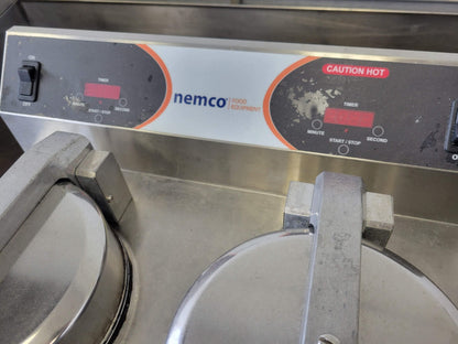 NEMCO 7000A-2240 DOUBLE CLASSIC AMERICAN WAFFLE MAKER W/CAST ALUMINUM GRIDS 890W