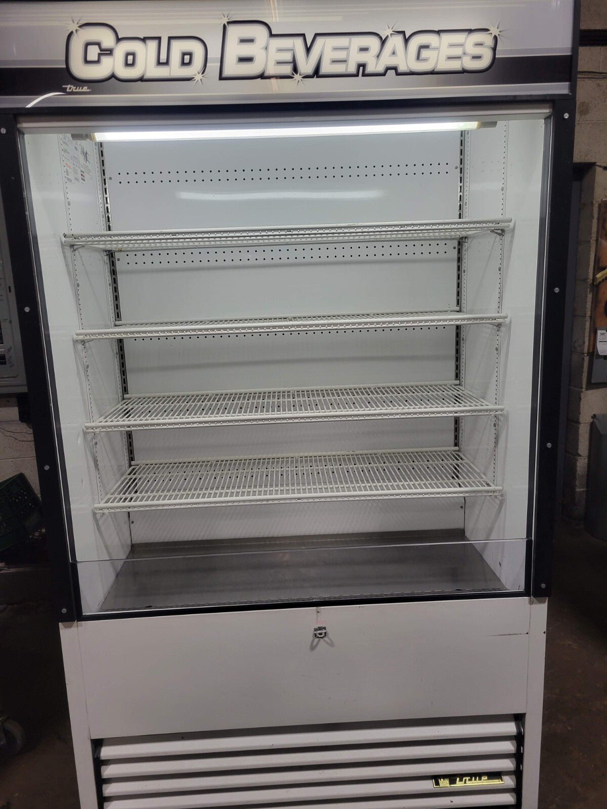 TRUE TAC-48 48" VERTICAL AIR CURTAIN REFRIGERATED OPEN MERCHANDISER NIGHT SHADE