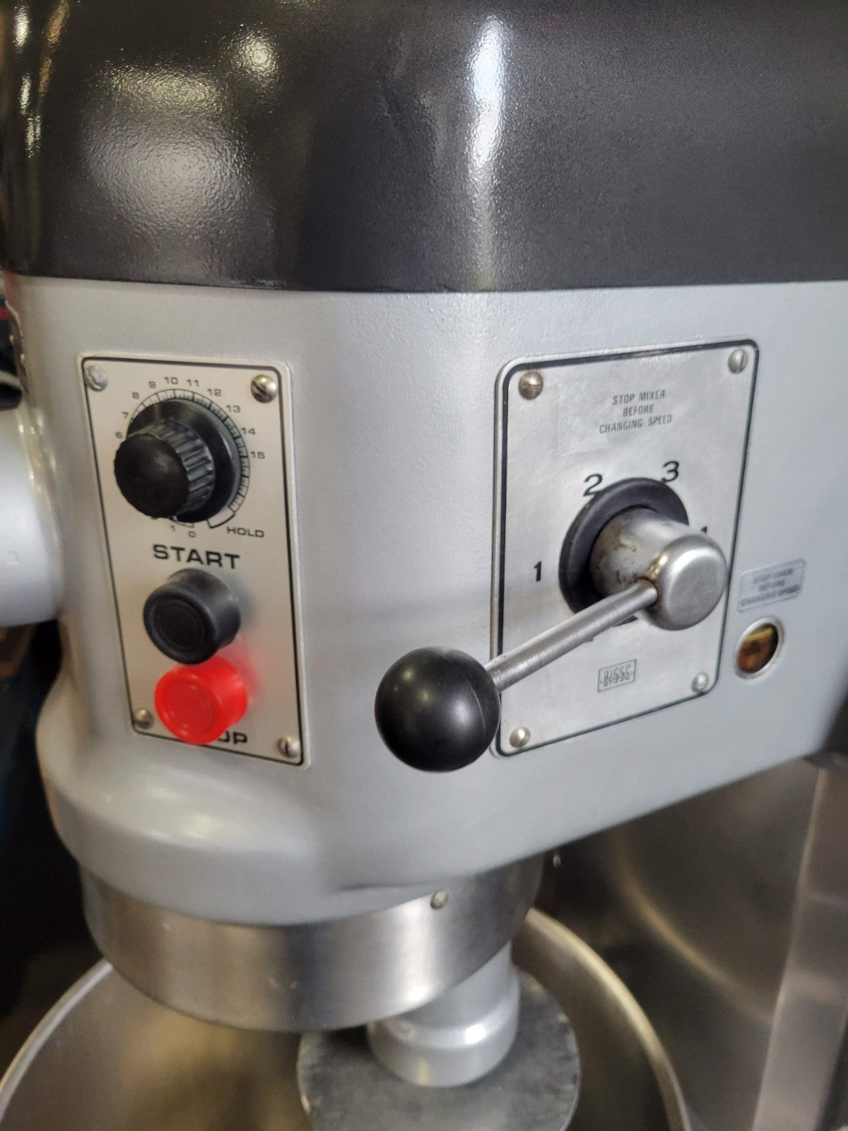 HOBART MODEL H-600 1.5 HP PIZZA DOUGH MIXER 200V 3PH STAINLESS STEEL BOWL & HOOK