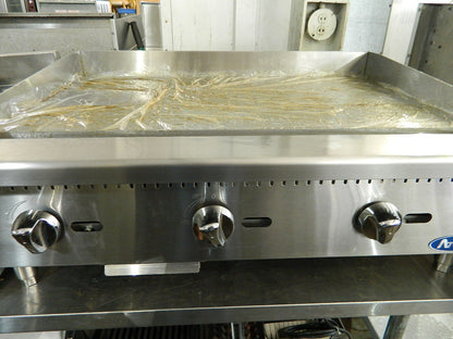 ATOSA ATMG-36 HEAVY DUTY STAINLESS STEEL 36-INCH MANUAL GRIDDLE - NATURAL GAS