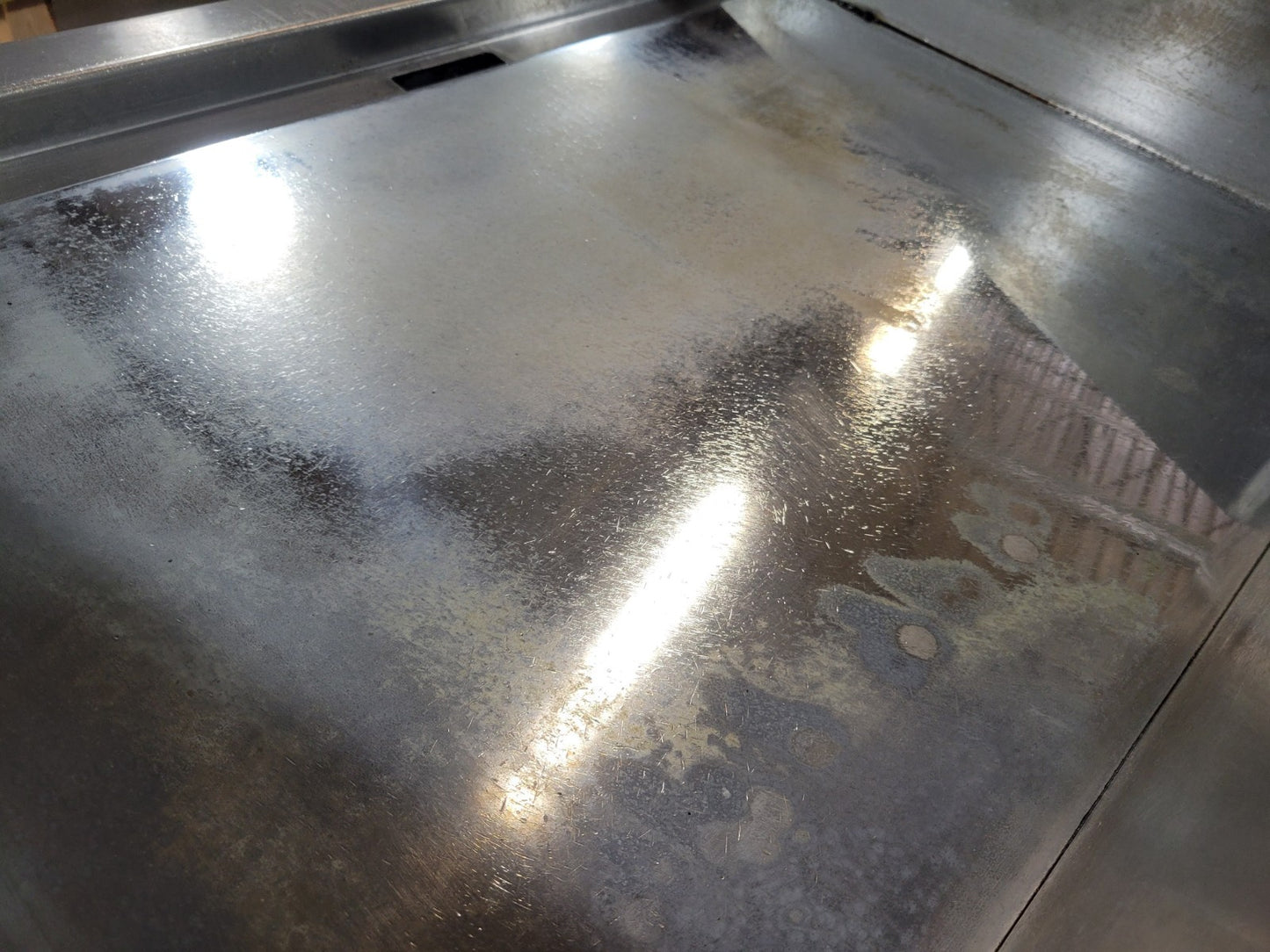 VULCAN MSA36-CN 36" CHROME TOP GRIDDLE W/ RAISED TAPERED BACK SPLASH NAT GAS
