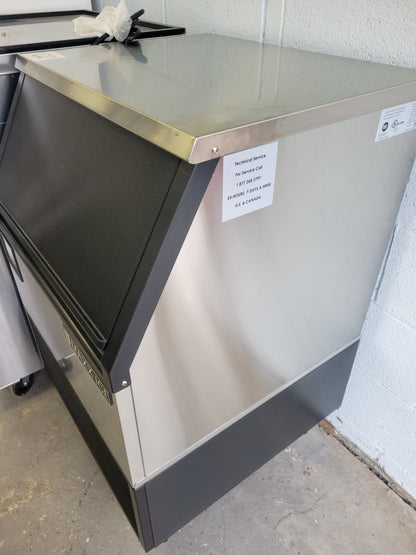 MAXX ICE MIM200NH 24" HALF CUBE UNDERCOUNTER ICE MACHINE - 199LBS/DAY AIR COOLED
