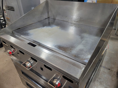 VULCAN MSA36-CN 36" CHROME TOP GRIDDLE W/ RAISED TAPERED BACK SPLASH NAT GAS