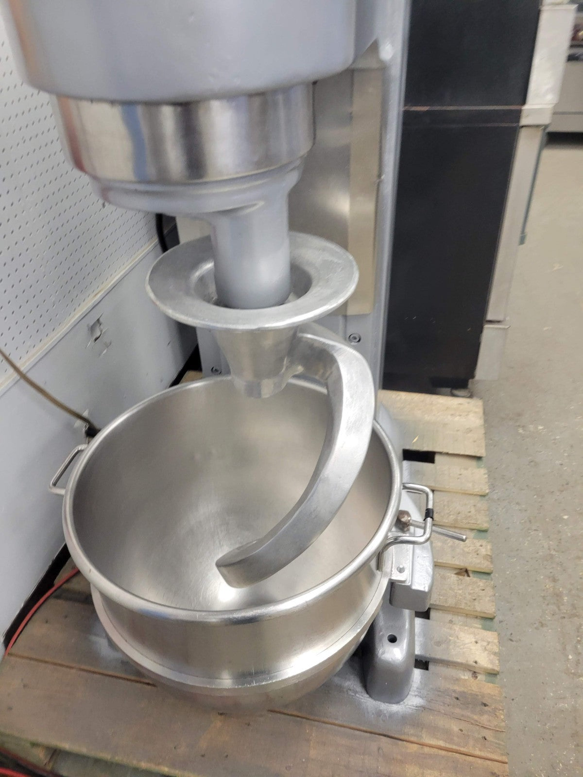 HOBART M-802 80QT PIZZA BAKERY DOUGH MIXER STEEL BOWL, HOOK 220V 3PH